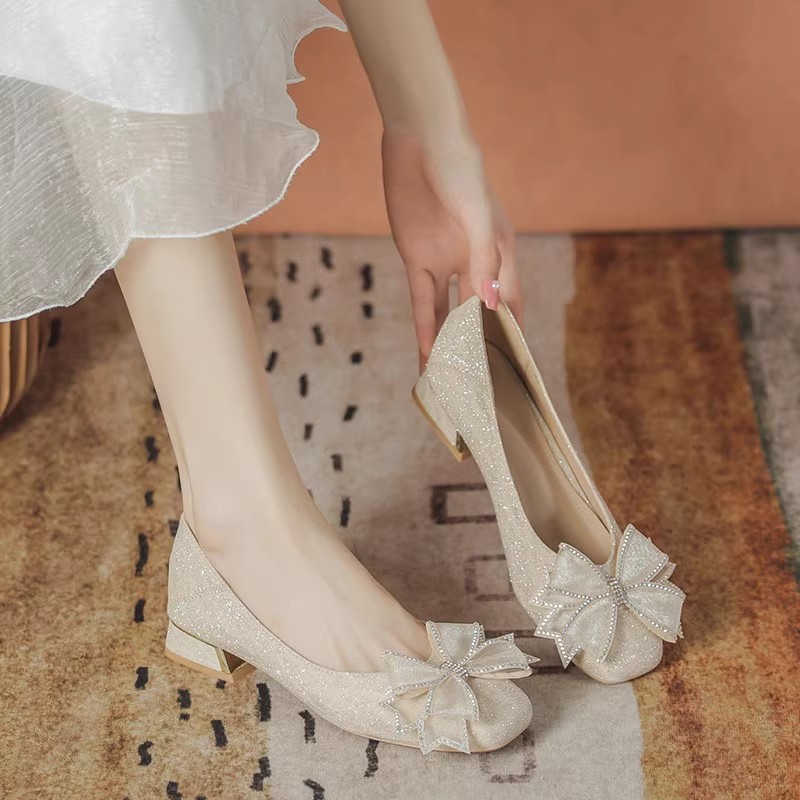 Womens Heels - Sepatu Pernikahan Atasan Rendah Sol Lembut